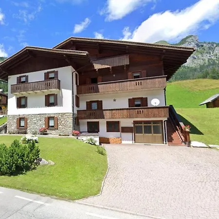 Lanner Silvano Apartment Sappada